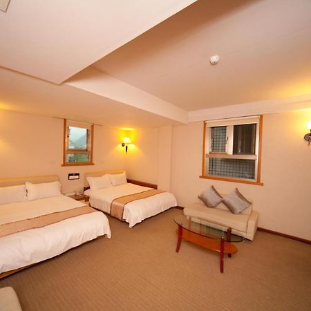 Tian Long Hotel Jiaoxi Extérieur photo